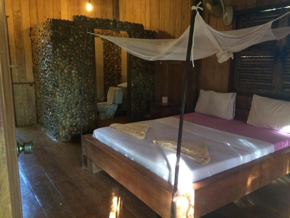 Tree Top Eco-Lodge Banlung Buitenkant foto